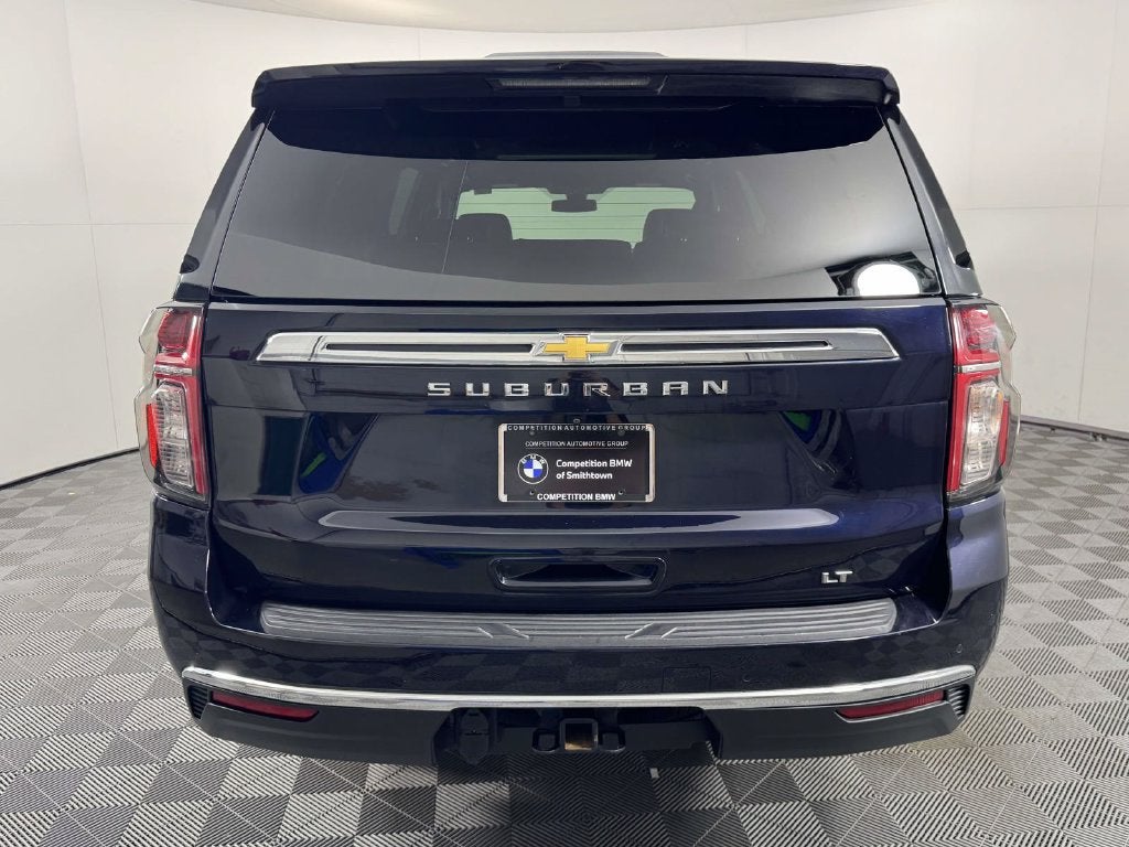 2022 Chevrolet Suburban LT