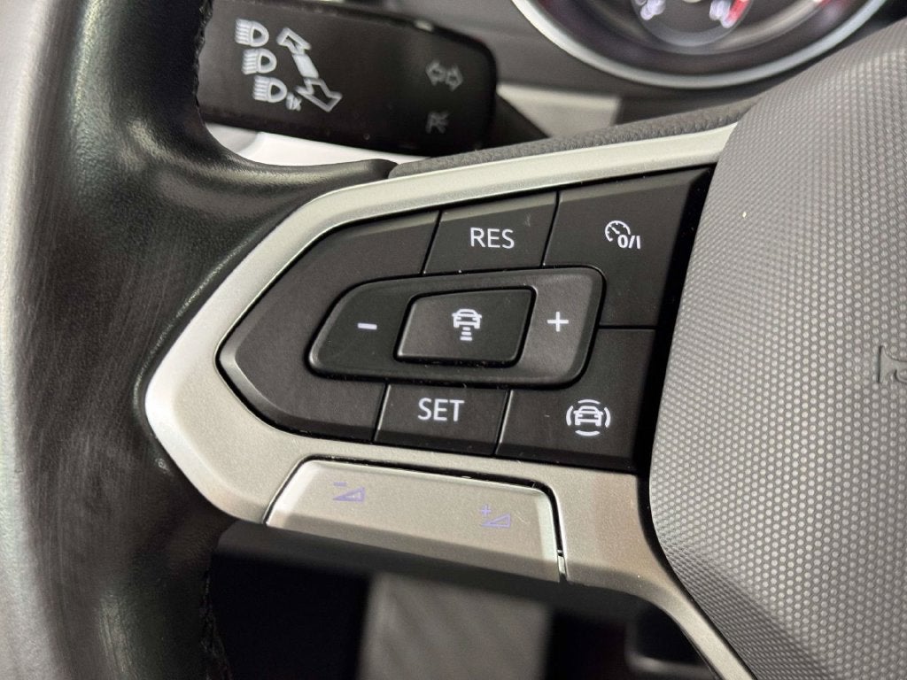 2020 Volkswagen Atlas Cross Sport 2.0T SE w/Technology 4Motion