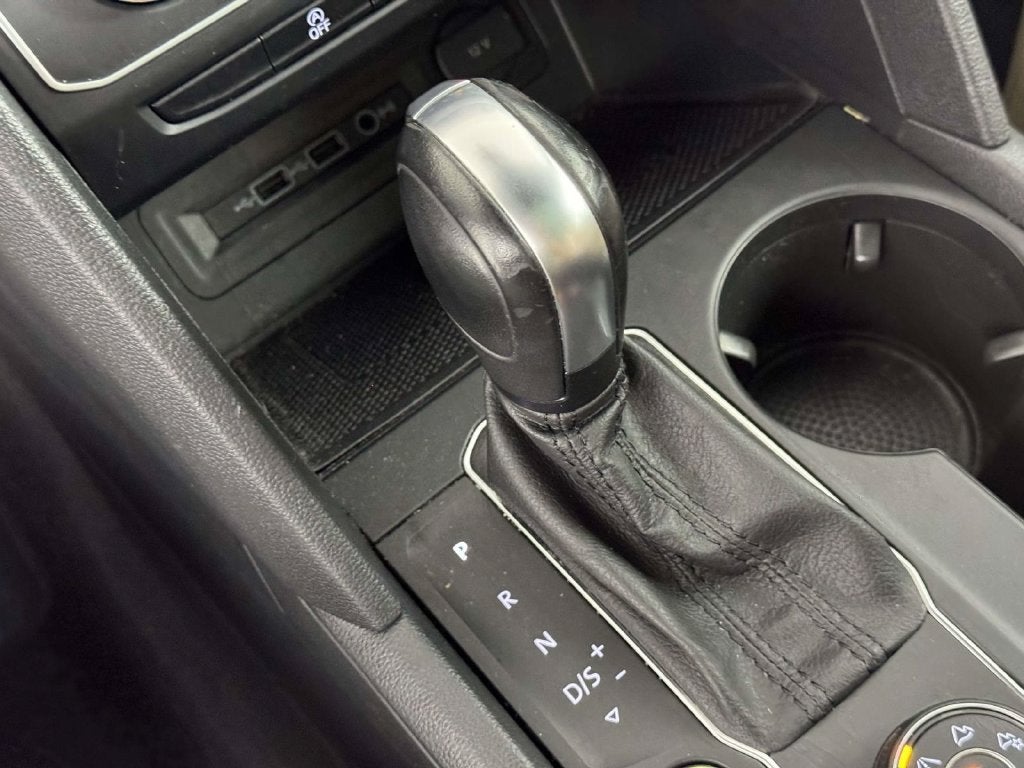 2020 Volkswagen Atlas Cross Sport 2.0T SE w/Technology 4Motion