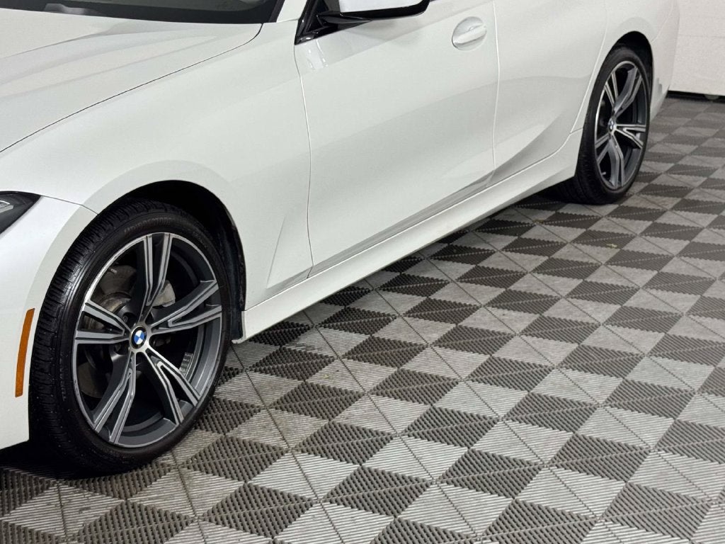 2023 BMW 3 Series 330i xDrive