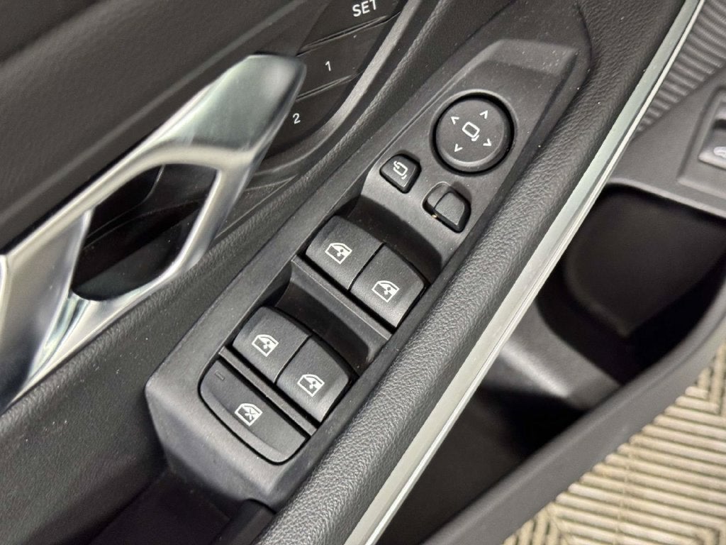 2023 BMW 3 Series 330i xDrive