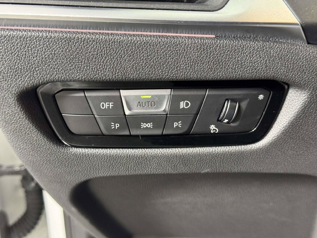 2023 BMW 3 Series 330i xDrive