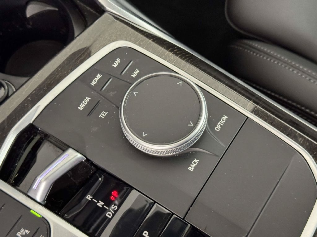 2023 BMW 3 Series 330i xDrive