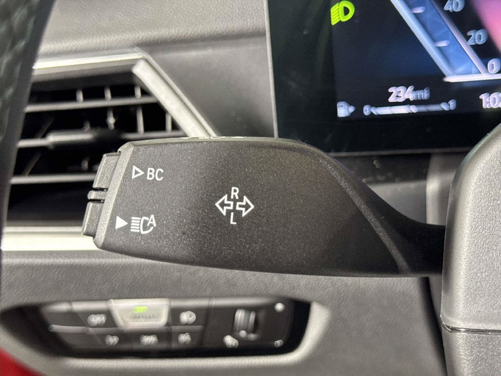 2024 BMW 3 Series 330i xDrive