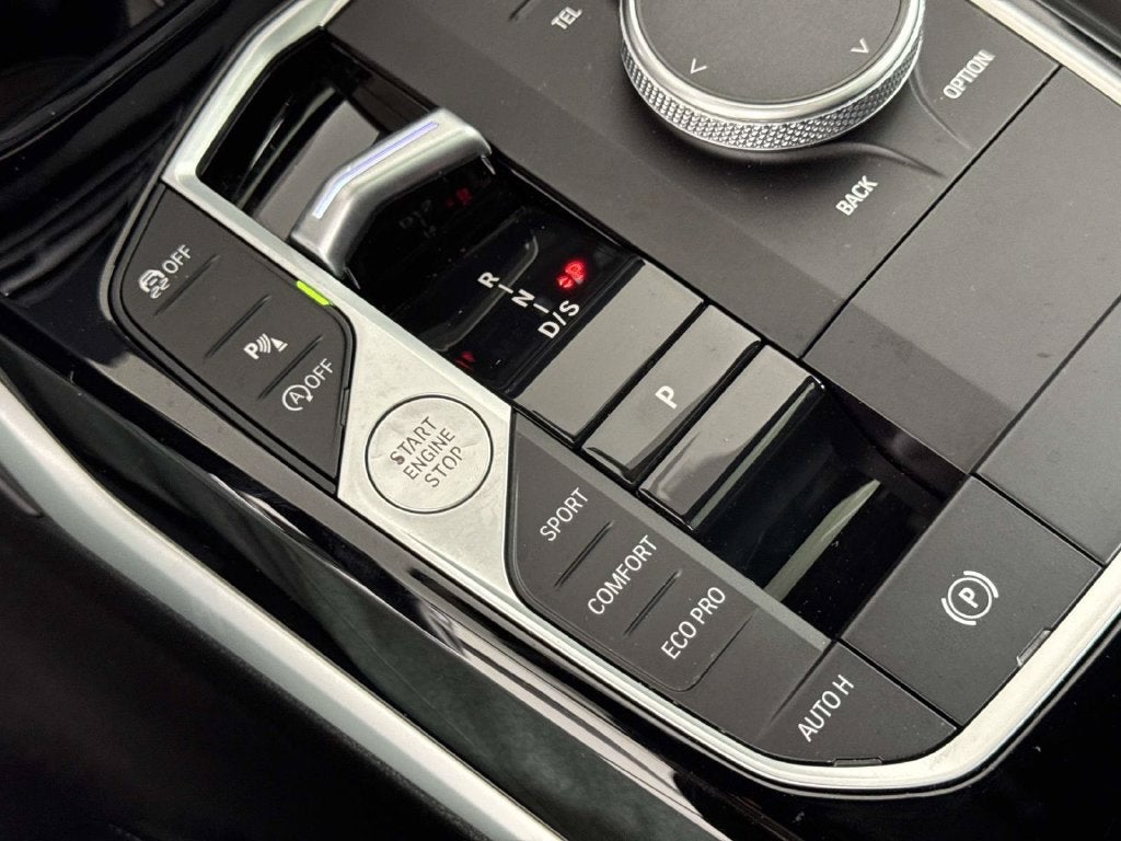 2024 BMW 3 Series 330i xDrive