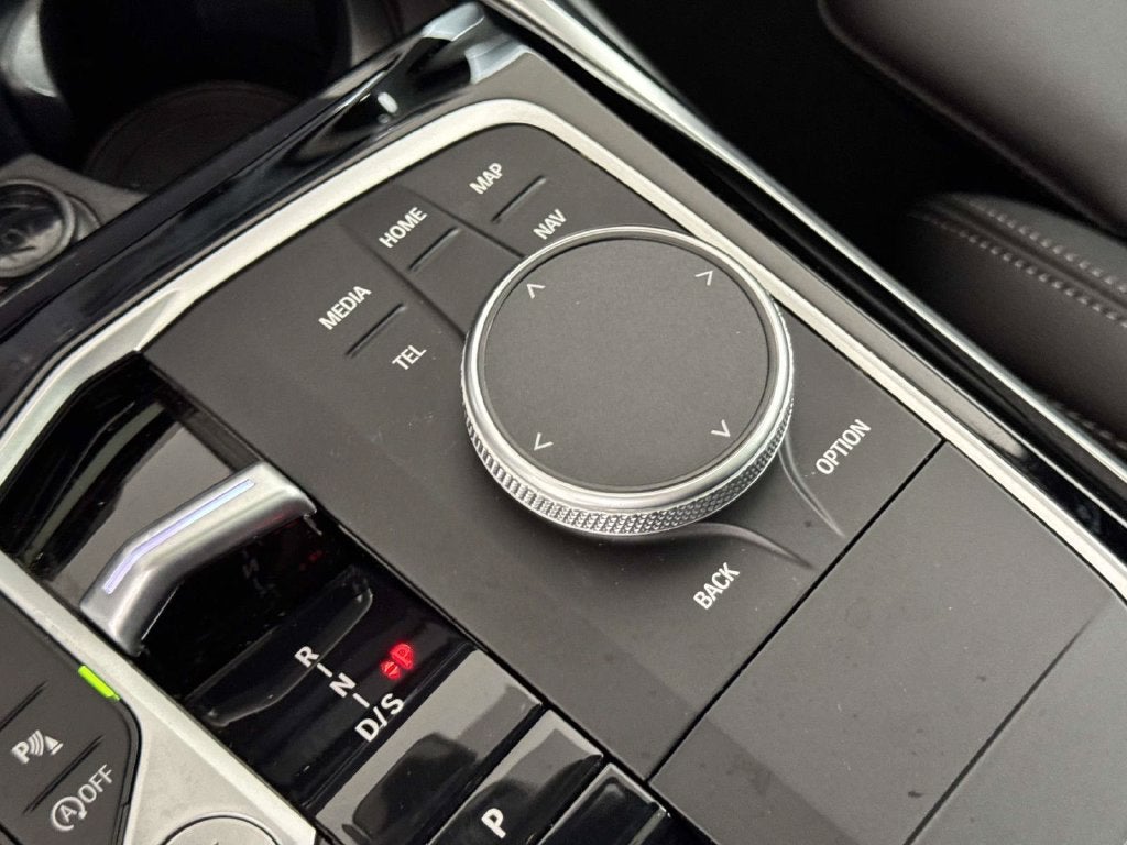 2024 BMW 3 Series 330i xDrive