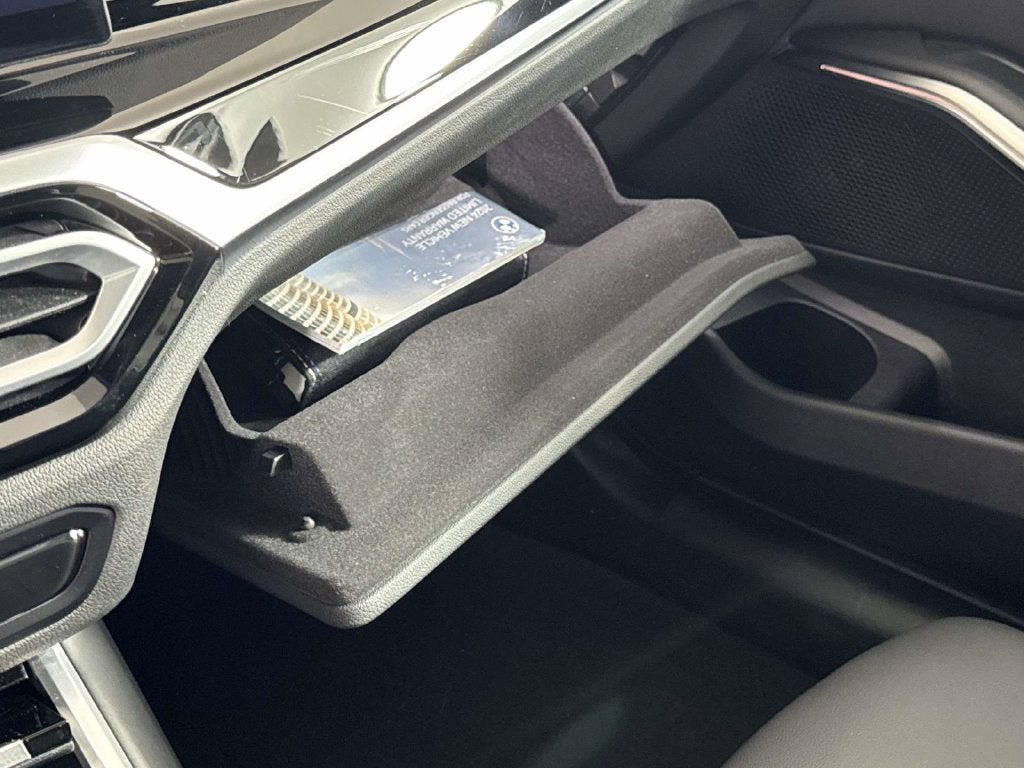 2024 BMW 3 Series 330i xDrive