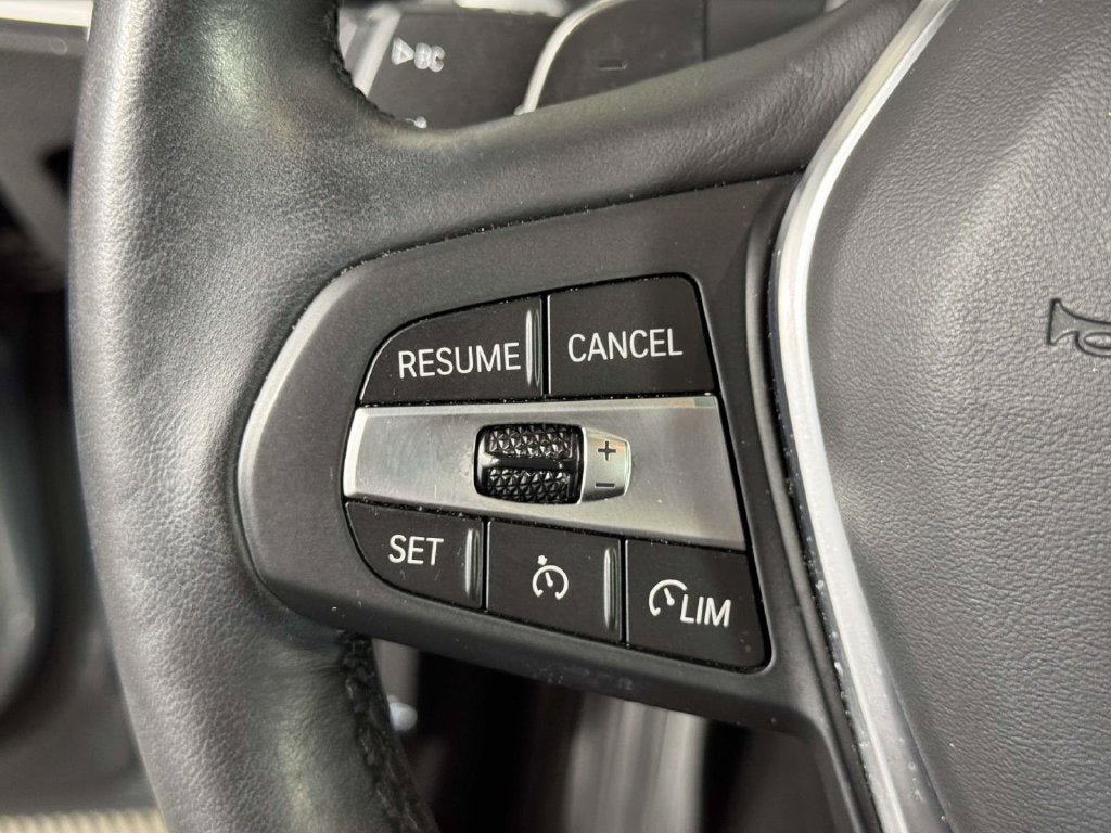 2024 BMW 3 Series 330i xDrive