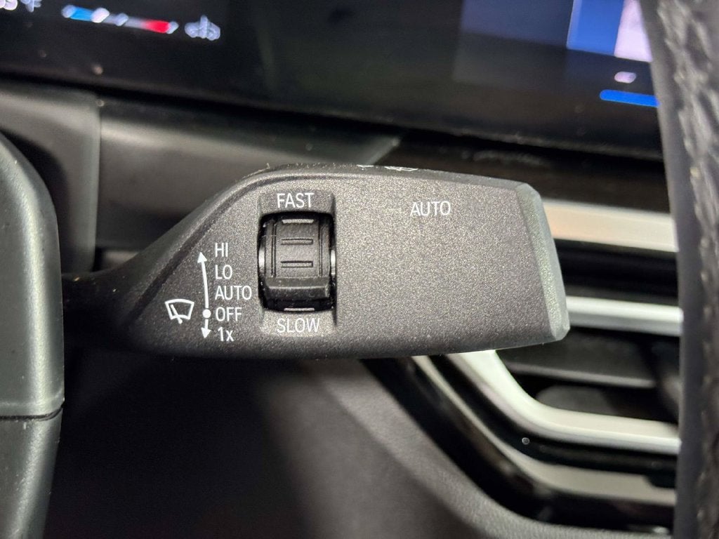2024 BMW 3 Series 330i xDrive