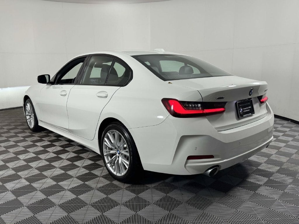 2023 BMW 3 Series 330i xDrive