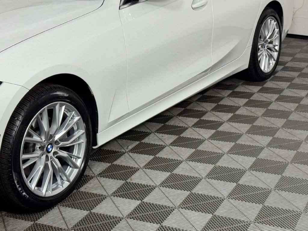 2024 BMW 3 Series 330i xDrive
