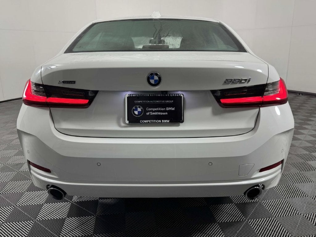 2024 BMW 3 Series 330i xDrive