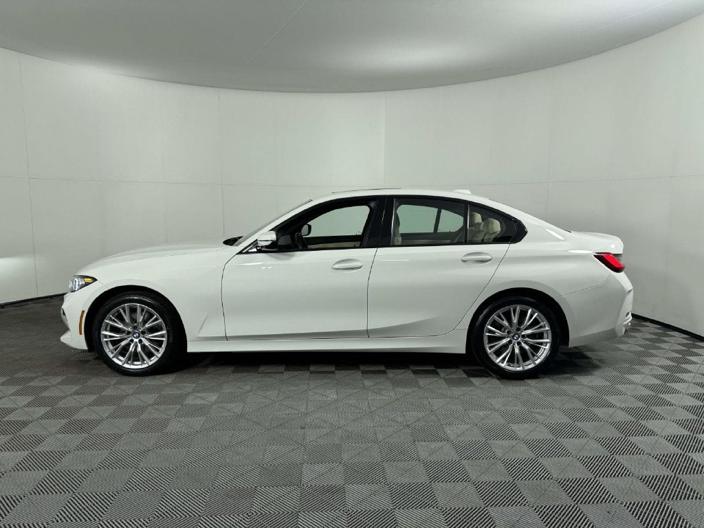 2023 BMW 3 Series 330i xDrive