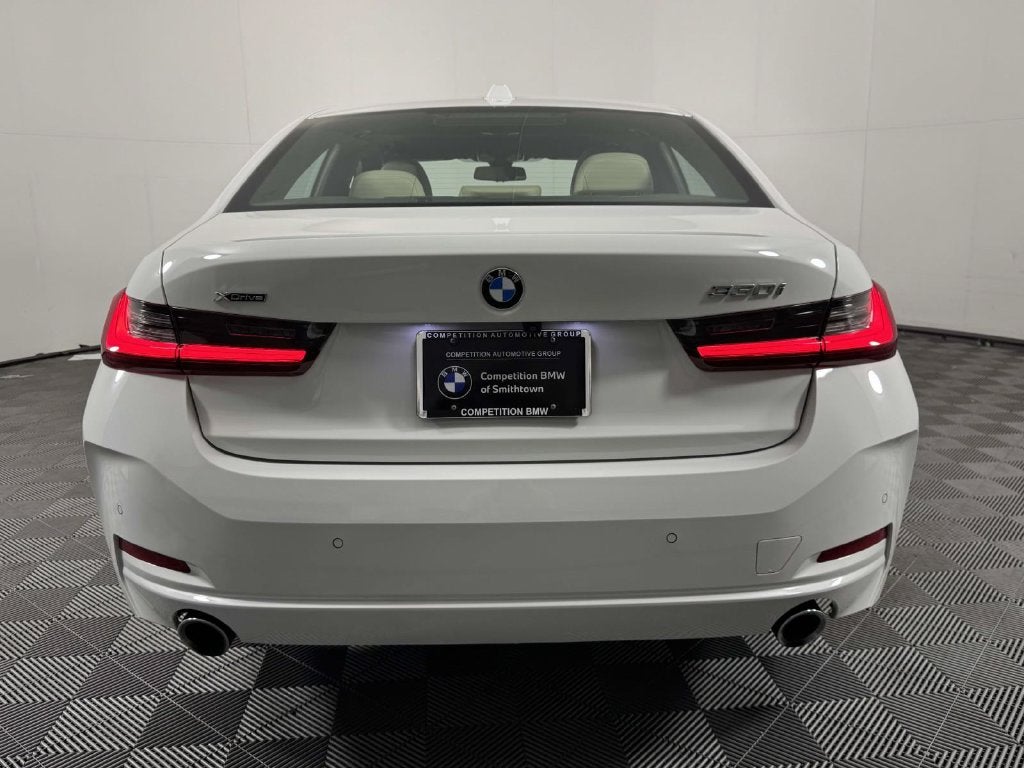 2023 BMW 3 Series 330i xDrive