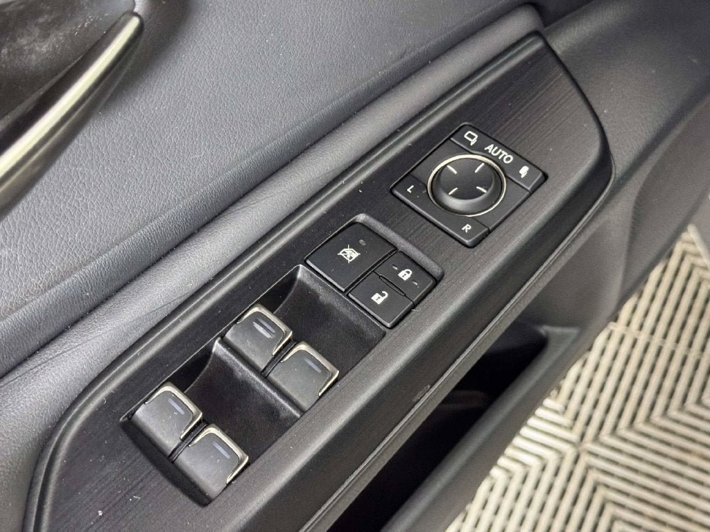 2021 Lexus ES 300h Luxury