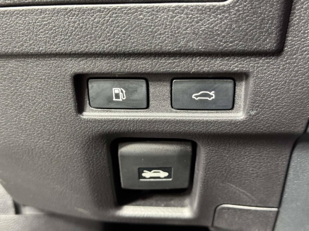 2021 Lexus ES 300h Luxury