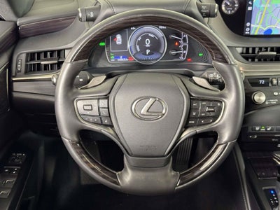 2021 Lexus ES 300h Luxury