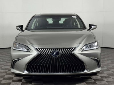 2021 Lexus ES 300h Luxury