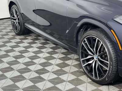 2025 BMW X6 M60i