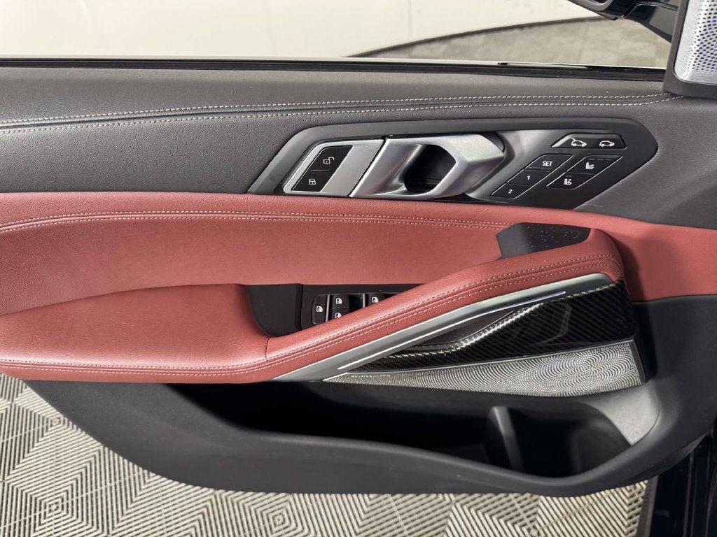 2025 BMW X6 M60i