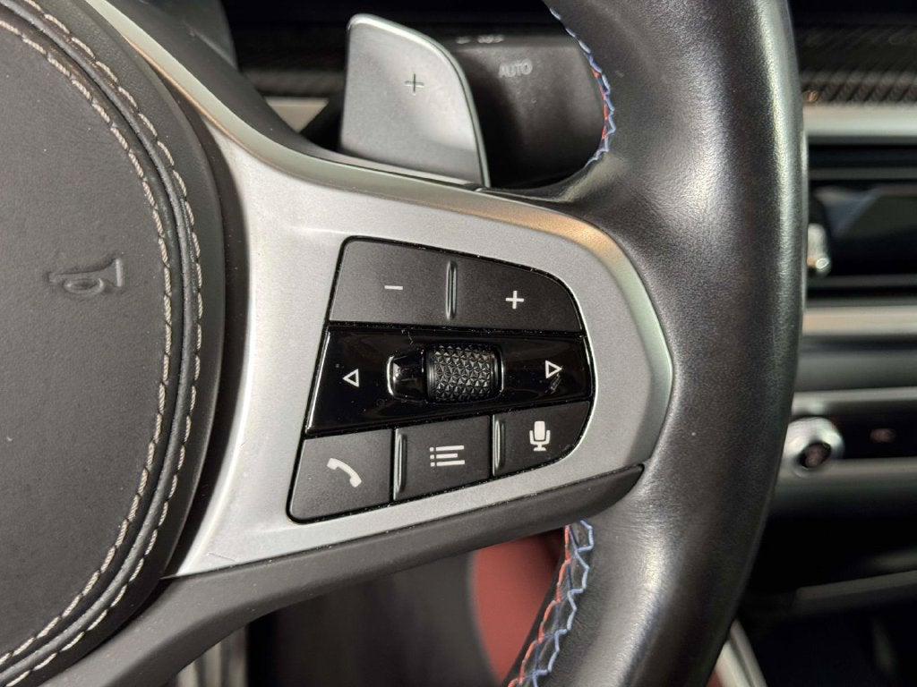 2025 BMW X6 M60i