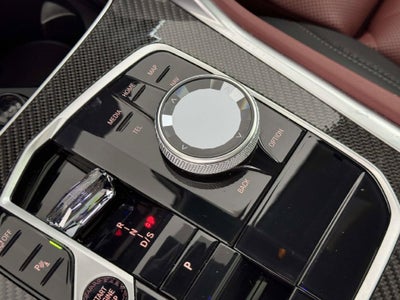 2025 BMW X6 M60i