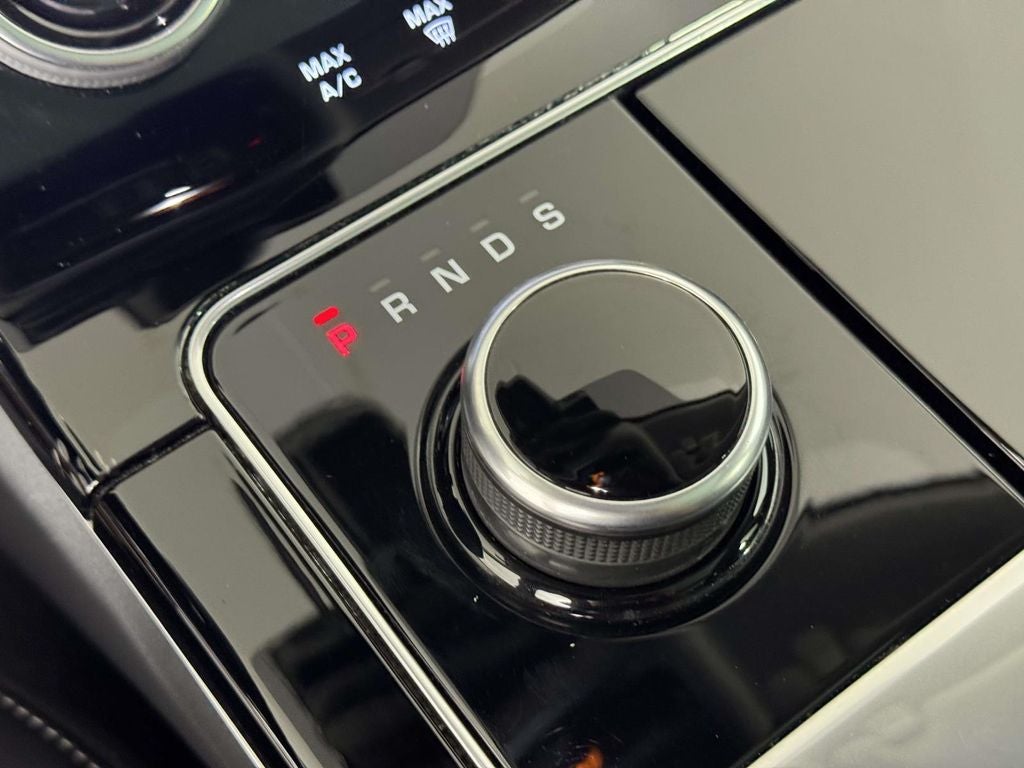 2018 Land Rover Range Rover Velar D180 S