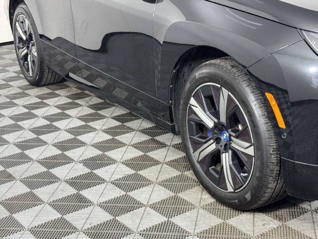 2024 BMW iX xDrive50