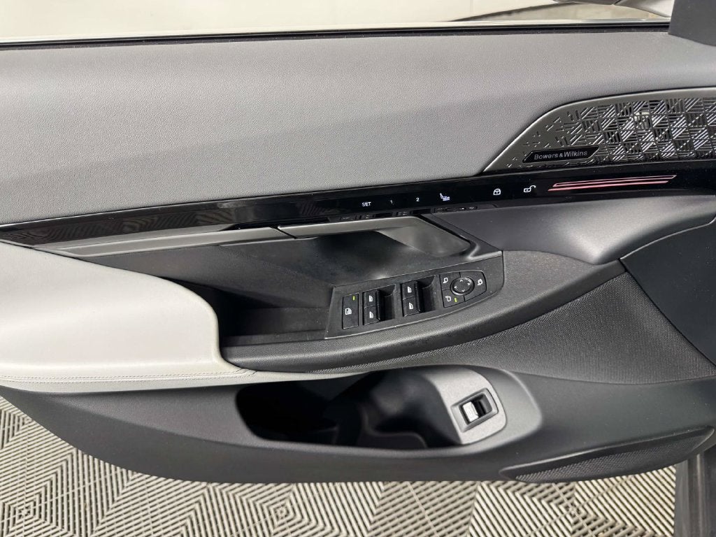 2024 BMW 5 Series 530i xDrive