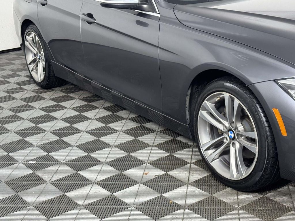 2018 BMW 3 Series 330i xDrive