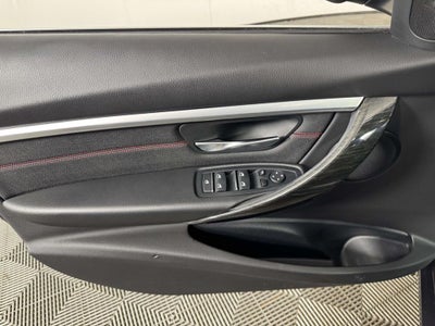 2018 BMW 3 Series 330i xDrive