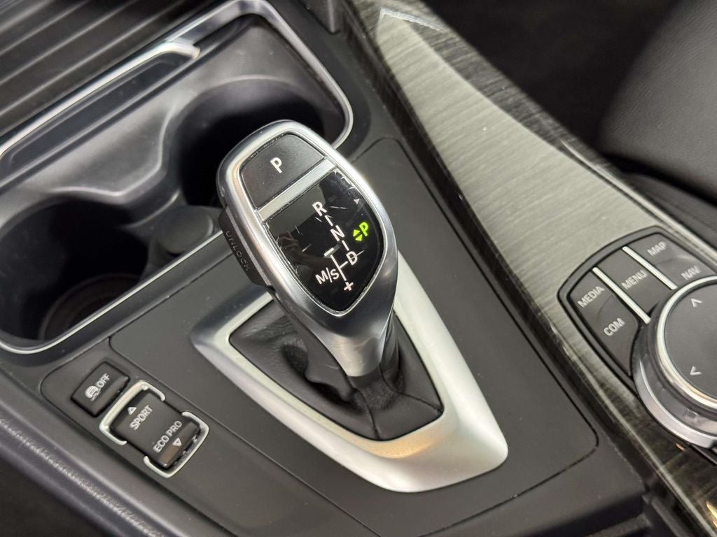 2018 BMW 3 Series 330i xDrive