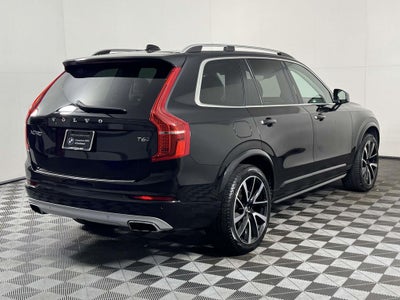 2019 Volvo XC90 T6 Momentum