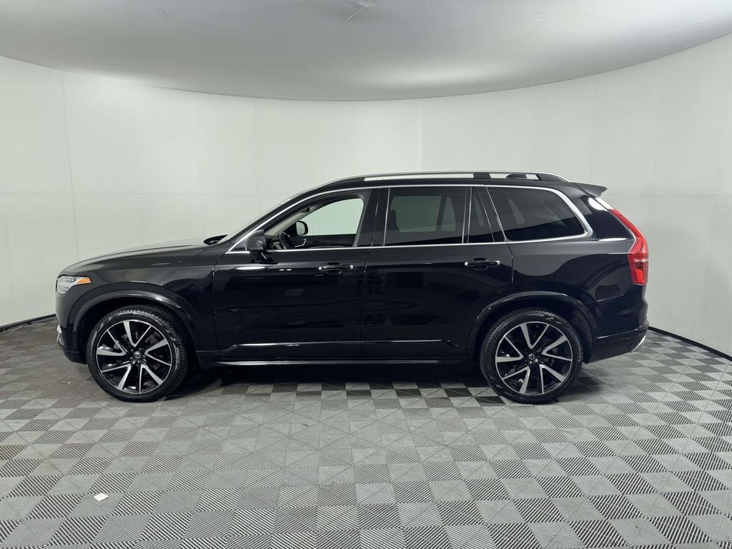 2019 Volvo XC90 T6 Momentum
