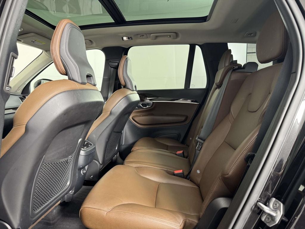 2019 Volvo XC90 T6 Momentum